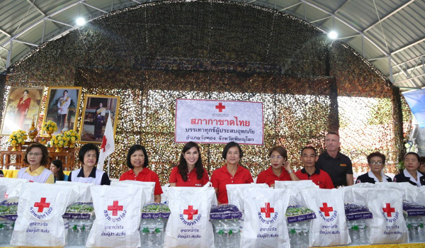 “แม็คโคร ส่งทีมฟื้นฟูร้านค้า ช่วยผู้ประกอบการอีสาน-เหนือประสบภัยน้ำท่วมจากพายุโพดุล”