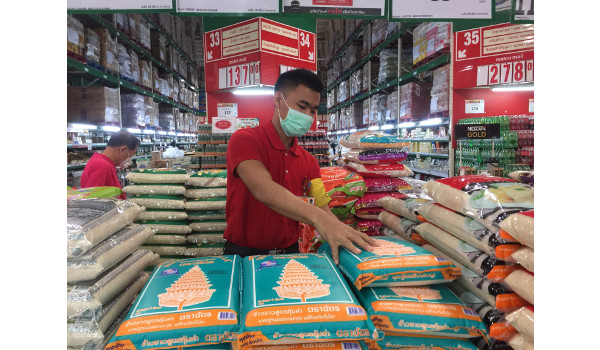 แม็คโคร ตั้งรับสถานการณ์โควิด -19  ย้ำสินค้าเพียงพอความต้องการ  พร้อมยืนหนึ่งแหล่งกระจายสินค้าจำเป็น  สู่ผู้ประกอบการค้าปลีก ร้านอาหารทั่วไทย