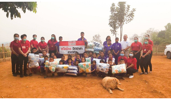 Sharing Time & Happiness : Makro Fang supports Ban Dek Chokdee School