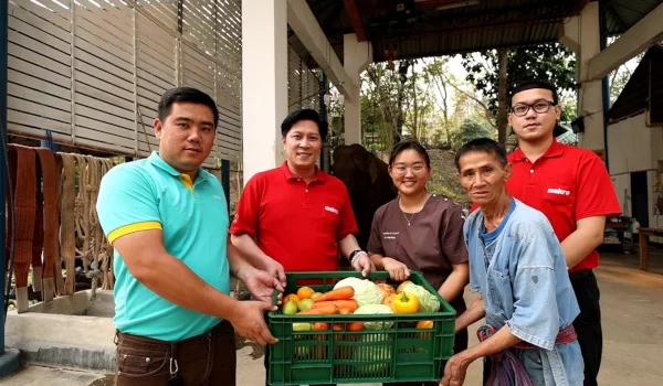“ซีพี แอ็กซ์ตร้า” สานต่อวิถีแห่งความยั่งยืนกับโครงการ AXTRA Care ส่งมอบอาหารส่วนเกิน เติมเต็มคุณภาพชีวิตช้างไทย