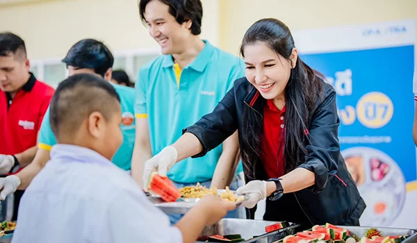 ซีพี แอ็กซ์ตร้า ขับเคลื่อนอาหารยั่งยืน ผ่านโครงการ “อาหารดีพี่ให้น้อง” เผยความสำเร็จปีที่ 7 ส่งมอบมื้ออาหารกว่า 3 ล้านมื้อให้นักเรียนทั่วทุกภูมิภาค